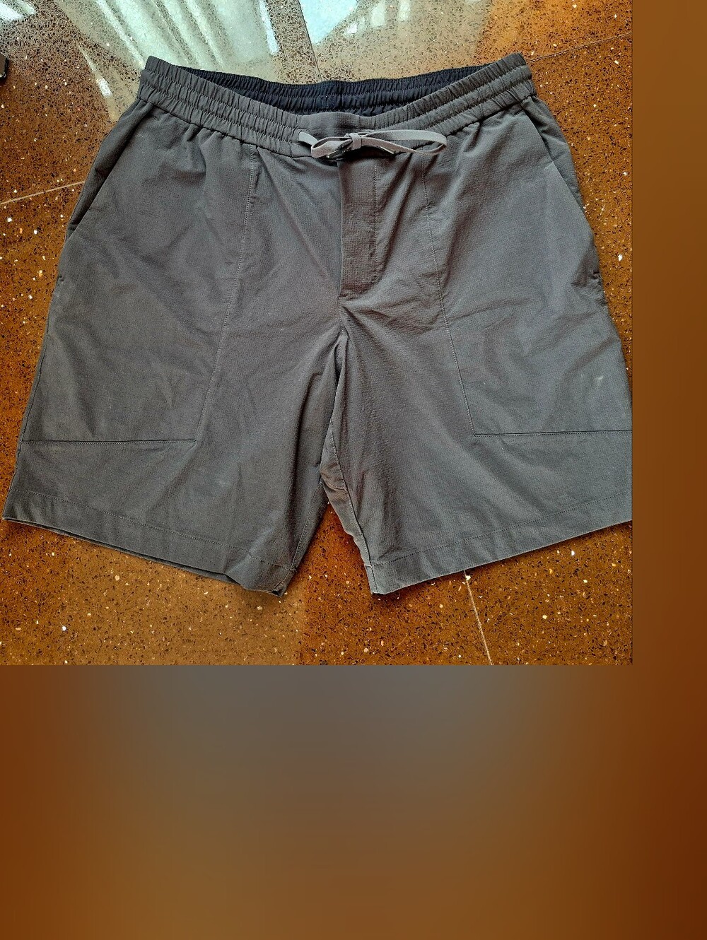 lululemon athletica Men's Athletic Drawstring Shorts - Charcoal